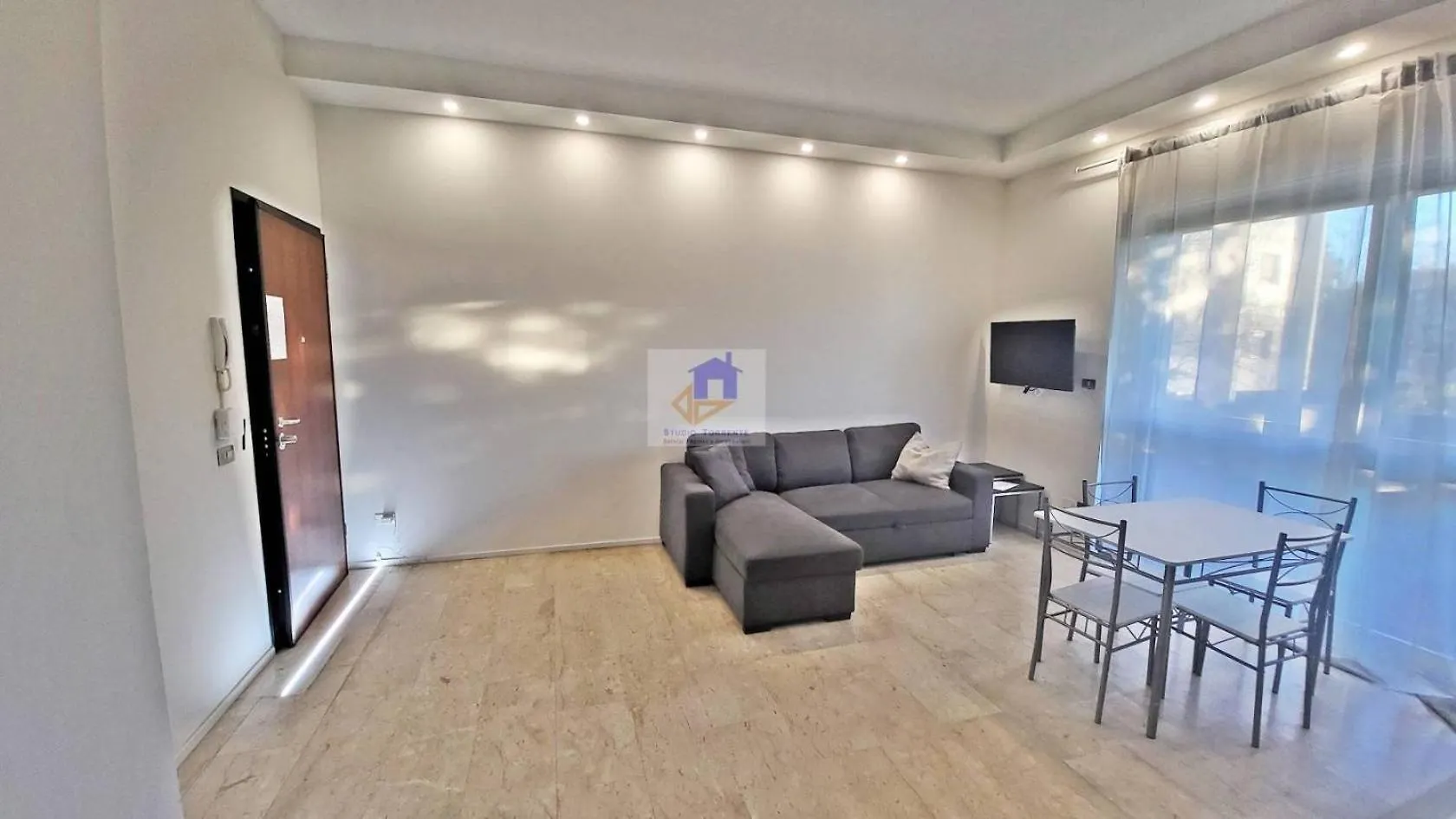 Toma Apartment Trilocale Moderno Per Max 6 Persone Milan
